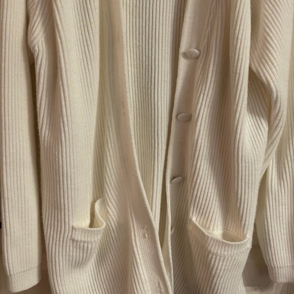 Yarnworks Cardigan /Sweater size Large - Picture 3 of 6